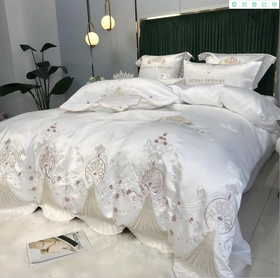 Luxury Europen Jacquard Bedding set White Embroidery Bed cover Silky Satin Cotton Princess Quilt Duvet Cover Bedsheet pillowc226J