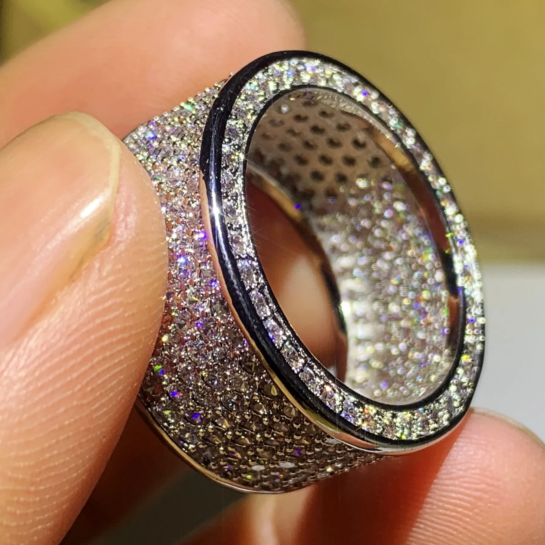 Choucong SParkling Luxury Jewelry 10KT White Gold Fill Pave Micro Sapphire CZ Diamond Gemstones Wedding Circle Band Ring 215Z