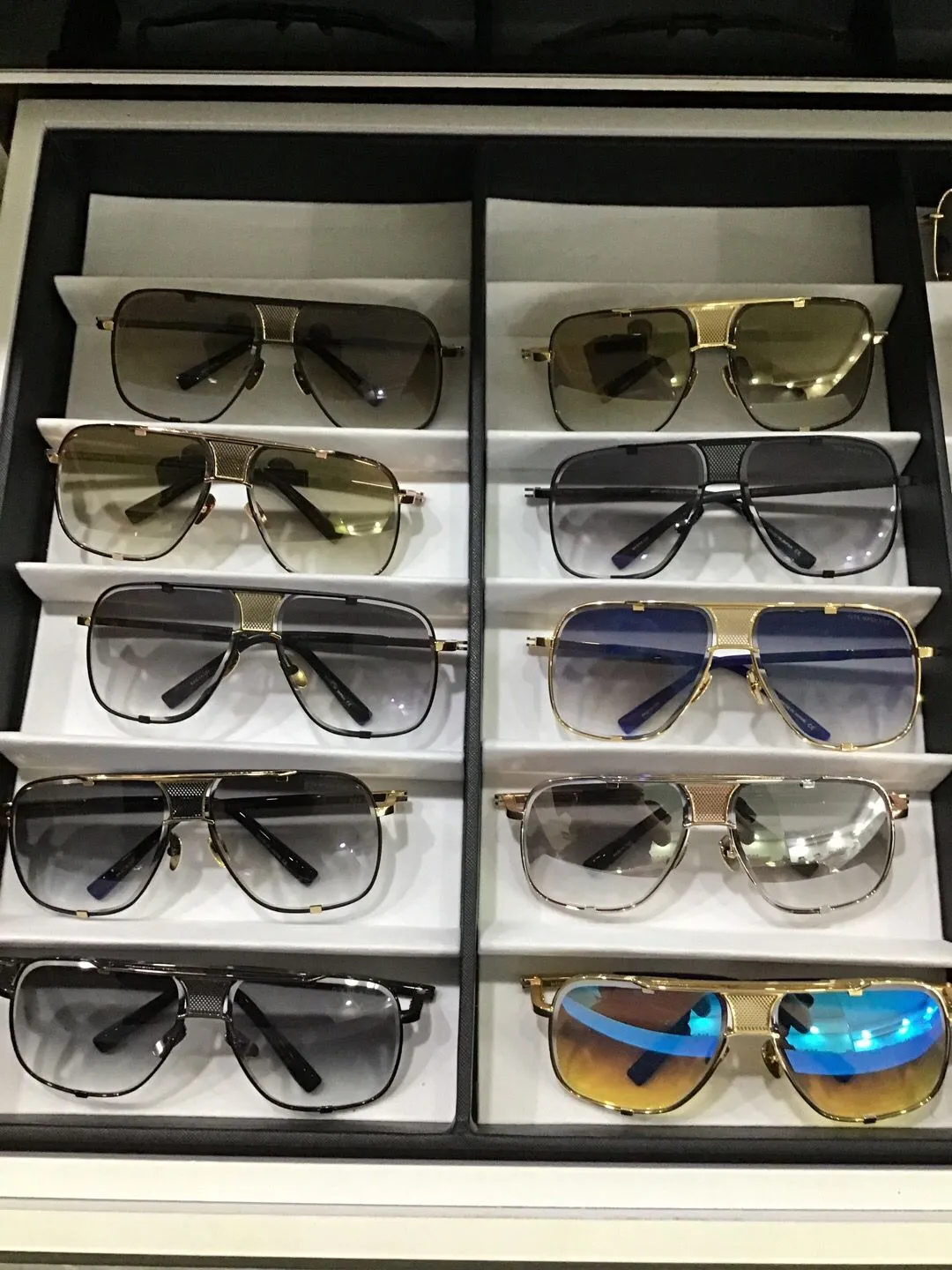 نظارة شمسية مربعة كلاسيكية 2087 Gold Brush Navy Blue Bradient Lens Mens Mens Sunglasses Sun Glasses Shades Eyewear New With Box211m