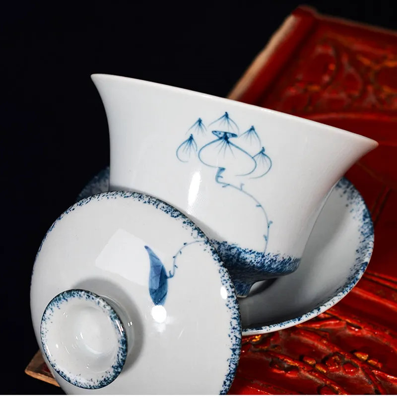 Copertura da tè in porcellana blu e bianco retrò dipinto a mano Jingdezhen ciotola da tè sanai ceramica antica teacup214e