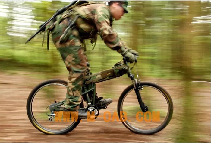 Borsa portaoggetti bici sportiva MOAB Borsa copertura mountain bike ATV Borsa da sella bicicletta nera Montague Trave militare mimetica digitale 273K