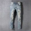 2023 classique imprimé broderie hommes jeans moto trou denim hommes mode street wear hommes pantalons de créateur a1