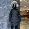 Inverno canadense ao ar livre feminino comprimento médio manga comprida com capuz frio e à prova de vento quente casaco jaqueta 90% ganso para baixo tamanho S-xxl673