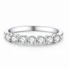 Klasik moda ins stili yüzüğü dişi moissanit'in niş yüksek duyusu 925 sterling gümüş sıra halka tasarımcı mücevher halkaları