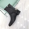 Knight Mid Shoes Designer de moda Chaunky Heel Black Women's Square Toe Metal Chain French Boots 78538 31873