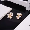 Fashion Brands Earrings Ear Studs High Quality Designers Earring Classic Golden Pearl Jewelry for Woman Wedding Gifts Party Presents