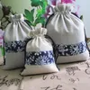 Pas cher blanc et bleu réunissant des sacs cadeaux de bijoux petit cordon de serrage pochettes d'emballage en tissu de coton 50 pcs/lot mélange de couleurs livraison gratuite