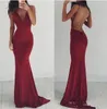 Eleganckie czerwone otwarte sukienki balowe 2018 Strapy spaghetti V Długie odcinki imprezowe sukienki 2017