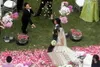 結婚式のシルクローズの花の偽の花の結婚式の装飾祭りテーブル紙吹雪の装飾のための人工生地バラの花びら