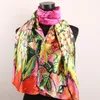 1 pcs Fuchsia Orange Fleur De Lys Et Feuilles Vertes Foulards Femmes Mode Satin Peinture À L'huile Long Wrap Châle Plage Foulard En Soie 160X50cm