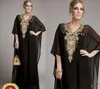 Neue günstige lange arabische islamische Kleidung für Frauen, Abaya in Dubai, Kaftan, muslimisch-arabische Abendkleider, V-Ausschnitt, Chiffon, Perlen, Party-Abschlussballkleider