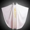 Geestelijken witte chasuble thema kostuum lamslibgeborduurde priester kerk massa gewaden