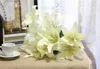 Konstgjord Lily Bunch (9 Heads / Piece) 45cm Lily Flower Fake Lilies Blommor För Bröllop Brud Buketter Party Heminredning