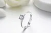 925 Sterling Silver Prong Inställning Diamantring Österrike Tjeckiska Crystal Ringengagement Squares Diamond Rings Smycken för damer Kvinna