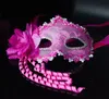 Maschere in maschera Faccia in pizzo con decorazione floreale sul lato trucco Maschera per feste da ballo per donne e ragazze Più colori misti