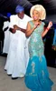 Afrikaanse traditionele trouwjurken turquoise blauwe V-hals gouden appliques tule sweep trein Nigeria bruidsjurken jurk