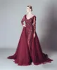 Alfazairy 2016 Burgundia Koronki Długim Rękawem Suknie Wieczorowe Sexy Backless 3d-Floral Aplikacje Koraliki Tulle Odpinany Spódnica Custom Made EN121714