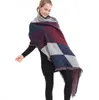 Kvinnors sjalar Vinter Varm Scarf Soft Fashion Tjocken Plaid Wraps Wool Cashmere Capes Kläder för Kvinnor G1190