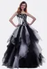 Classic White and Black Quinceanera Dresses High Quality A-line Floor Length Pageant Gowns for Girls with Appliques Tiered Ruffles Prom Gown