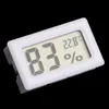 Mini Svart Vit Digital LCD Embedded Termometer Hygrometer Temperatur Luftfuktmätare Inomhustermometer Fri frakt