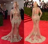 Met Gala Naked Celebrity Dresses Backless Långärmad sjöjungfrun Sheer Sexy Prom Klänning Färgglada Kristaller Formell Klänning För Kvinnor Röd Matta