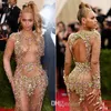 Beyonce Prom Dressess Sexy Red Carpet Dresses Crew manga completa Sheer con Shining Sequins Beads Backless Sweep Train Prom Dress