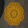 Partihandel 100% Bomull Handgjorda Virkade Doily Bordduk 3 Design 11 Färger Anpassad kopp Matrunda 20-21cm Virka Applique 30pcs / Lot Zj003