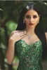 Hot Sexy Dark Emerald Green Cekinowe Syrenki Suknie Wieczorowe Sweetheart Zipper Back Zroszony Szampana Kaplica Trenuj Arabskie Prom Suknie