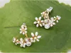 2015 Fashion Korean Gold Crystal Stud Earrings Bijoux Women Earrings Flower boucle d'oreille Fashion Jewelry Women Accessories