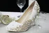 Distinguished Luxury Pearl Sparkling Glas Slipper Bridal Skor Bröllop Skor Högklackat Klänning Skor Kvinna Bröllop Skor Lady Party Proms