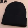 All'ingrosso-Nuovo 2015 10 colori Plain Beanie Knit Ski Cap Skull Hat Warm Solid Warm Cuff Blank Beany