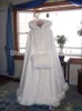 2020 Image r￩elle romantique Hooded Bridal Cape Ivory White Long Wedding Cloaks Faux Fur for Winter Wedding Bridal Wraps Bridal Cloak 7766279