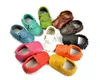 Großhandel Baby Mokassins aus weichem Leder Moccs Babyschuhe Kleinkindschuhe 100 Hauptschicht Rindsleder Lauflernschuhe Babyschuhe 50 Paar Menge