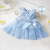 Bebek kız yay elbise prenses elbise çocuk dantel patchwork kolsuz elbiseler çiçek kız parti elbise çocuklar moda giyim