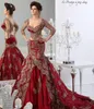 Hoge kwaliteit Arabische jurken 2017 rode lange mouw zeemeermin avondjurken met gouden appliques Arabische Jajja couture jurken sweep trein