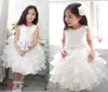 Princesa White Jewel Neck Flower Girles Vestidos Ruffles A-Line Satin and Organza Vestido de niña barata para vestidos de fiesta de bodas con flores