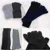 Мужские носки Оптовая- 1PAIR Осенняя зима теплый стиль UNISX Мужчины Женщины пять пальцев чистые хлопковые носки 5 цветов черные/белые/серого/темно-морской флот