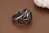 Charmante Populaire Heren Klassieke Casting Biker SilverBlack Rvs Masonic Symbolen Ring Hoge kwaliteit Sieraden Kerstcadeaus