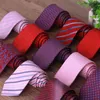 Yeni moda iş takım elbise kravat şerit desen bağları düğün damat kravat erkekler için hediye