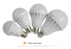 Lâmpada recarregável inteligente da lâmpada de emergência do LEB de E27 Bulbos SMD 5730 5W / 7W / 9W / 12W