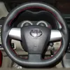 حالة تغطية عجلة القيادة لتويوتا كورولا 2011 RAV4 2012 جلد طبيعي زخرفة يدوية DIY تصميم داخلي للسيارة