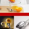 In acciaio inox 304 di alta qualità spremiagrumi manuale portatile spremiagrumi portatile spremuto a mano cono limone strumento da cucina insalata di frutta