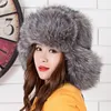 Partihandel-YGS-MZ014 Oversized Plush Warm Ear Hat Warm Fur Cap Leather Grass Hattar Konstgjorda Fox Fur Hat För att hålla varma öronhattar Bomber hattar