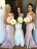 New Arrival Glamorous Pink Long Bridesmaids Dresses Spring Fashion Mermaid Wedding Party Gowns Halter Sexy Sliim Cheap Bridesmaid Dress