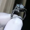 Storlek 5-10 Vintage Princess Engagement Smycken 10kt Black Gold Filled White Topaz Gem Kvinnor Simulerad Diamant Bröllop Kors Ring Set Present