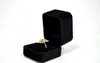 الجملة صندوق مجوهرات عالية الجودة العلامة التجارية الإسفنج السوداء المخملية الجميلة مجوهرات تغليف هدايا حلقة سوار قلادة قلادة سوار صناديق