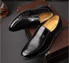 Été dernier marié chaussures habillées hommes noir respirant évider chaussures en cuir pour hommes appartements sandales en cuir NLX171