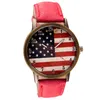 Relojes de pulsera de cuarzo analógicos con banda de cuero con patrón de bandera americana a la moda y atractivo, buena venta OT8