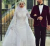 2019 Långärmade Lace Muslim Mermaid Bröllopsklänningar Arabisk Islamic Hijab Bröllopsklänning High Neck Brudklänningar med Long Train Appliques