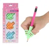 Pen Grips Silicone à deux doigts Mélange de trois couleurs Étudiant papeterie écriture correcteur de posture Couverture de crayon amour écriture SN1202